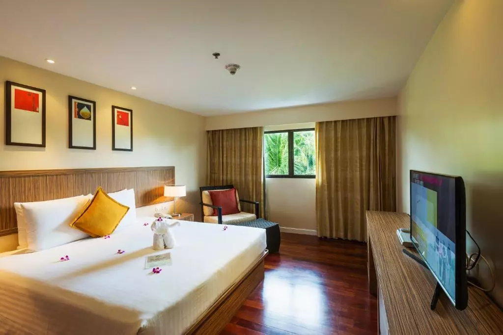 Holiday Inn Resort Phuket Surin Beach